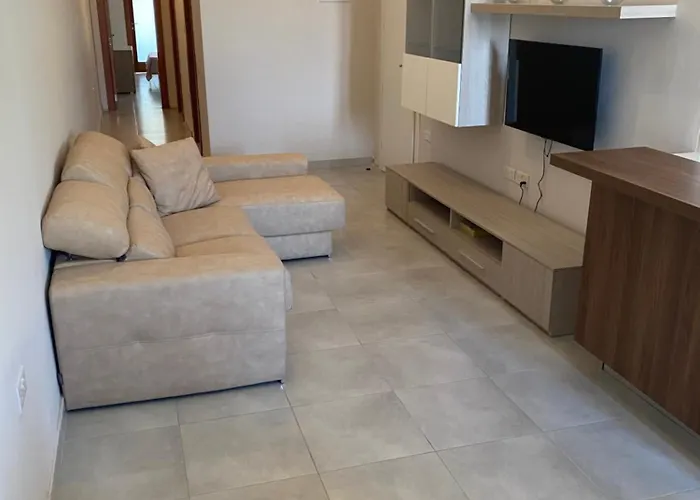 Apartment Tranquil 2 Bedroom In The Heart Of *