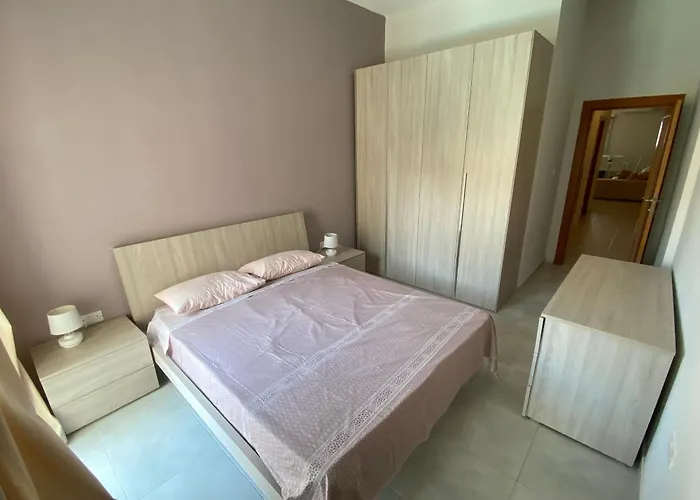 Tranquil 2 Bedroom In The Heart Of Apartmán Sliema