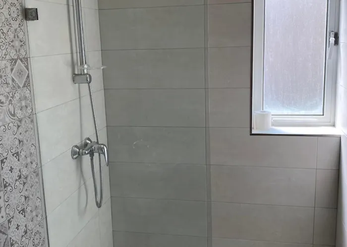 Tranquil 2 Bedroom In The Heart Of Apartmán